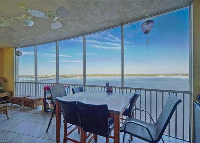 Property at 2745 1st St #2004, Fort Myers, FL 33916, 3 beds, 2 baths