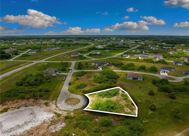 Property at 7013 Alpine Ct, Labelle, FL 33935