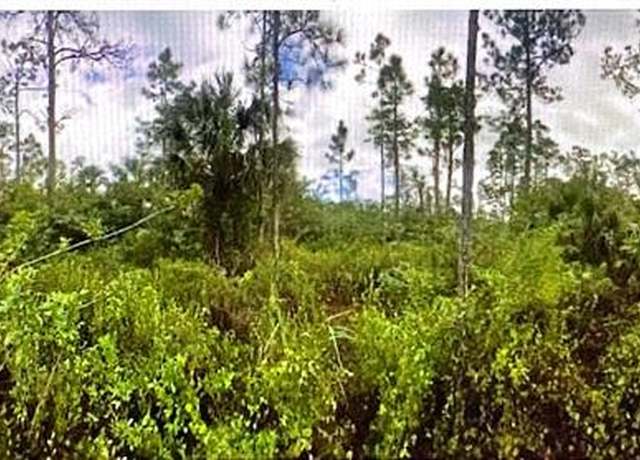 Property at 3774 2nd Ave NE, Naples, FL 34120
