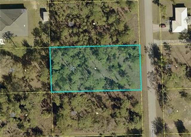 Property at 1017 Highland Ave, Lehigh Acres, FL 33972