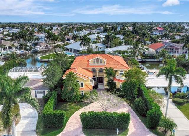 Property at 1835 Kingfish Rd, Naples, FL 34102, 4 beds, 4 baths