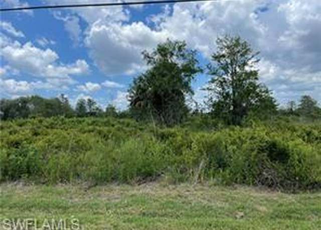 Property at xxxx 31st Ave NE, Naples, FL 34120