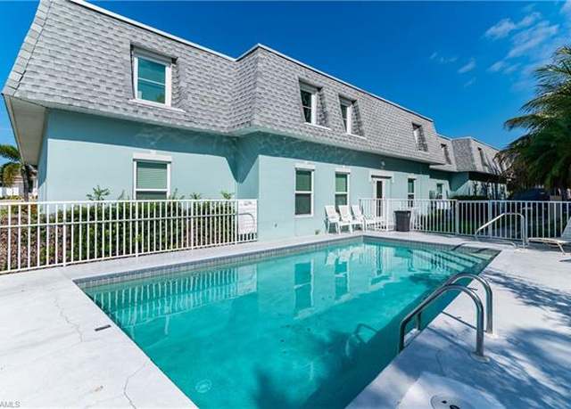 Property at 465 Bald Eagle Dr #3, Marco Island, FL 34145, 2 beds, 1 bath
