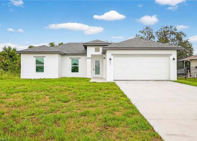 Property at 307 Theresa Blvd, Port Charlotte, FL 33954, 3 beds, 2 baths