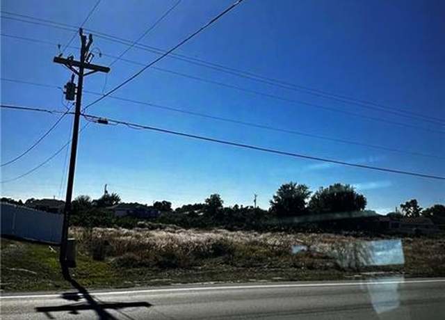 Property at 3115 23rd St SW, Lehigh Acres, FL 33976