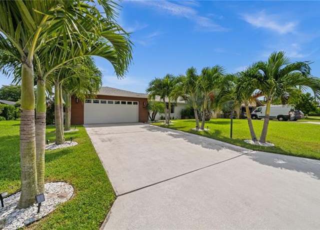 Property at 304 Nason Ln, Naples, FL 34112, 3 beds, 2 baths