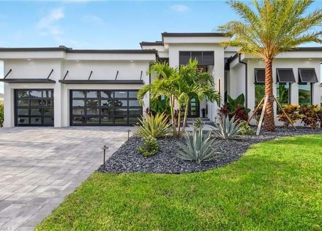 Property at 127 SW 56th Ter, Cape Coral, FL 33914, 4 beds, 4 baths