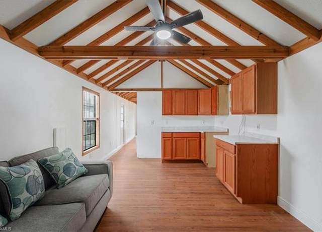 Property at 825 Copeland Ave Ln #4, Everglades City, FL 34110, 1 bed, 1 bath