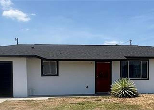 Property at 1729 NE 10th Ln, Cape Coral, FL 33909, 2 beds, 1 bath