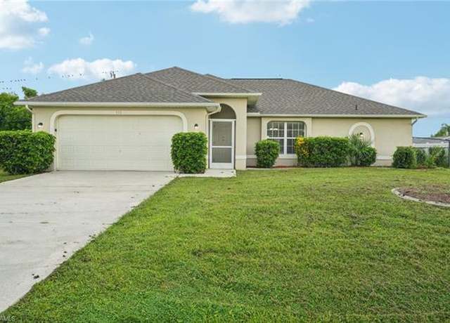 Property at 910 SW 9th Ave, Cape Coral, FL 33991, 4 beds, 2 baths