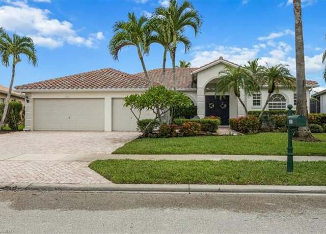 Property at 1087 Port Orange Way, Naples, FL 34120, 4 beds, 2 baths