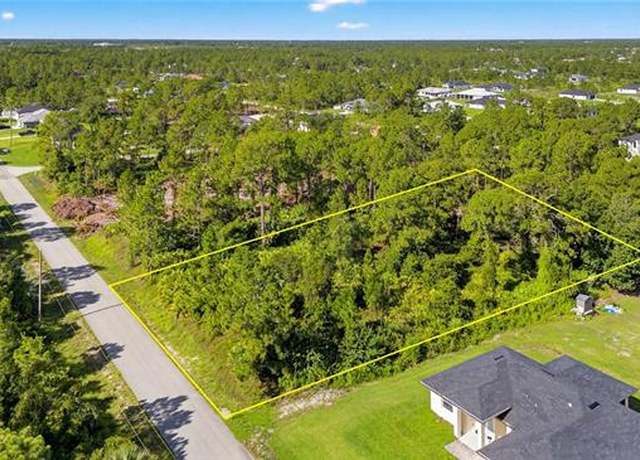Property at 1107 Congress Ave, Lehigh Acres, FL 33972