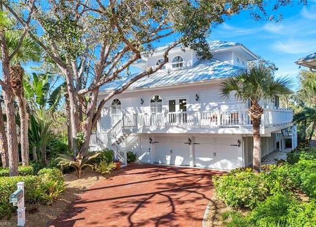 Property at 3788 Cracker Way, Bonita Springs, FL 34134, 3 beds, 2 baths