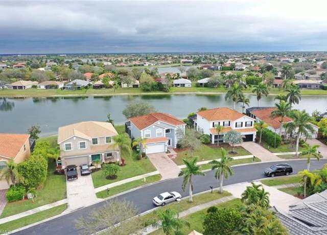 Property at 2864 Blossom Ct, Naples, FL 34120, 4 beds, 3.5 baths