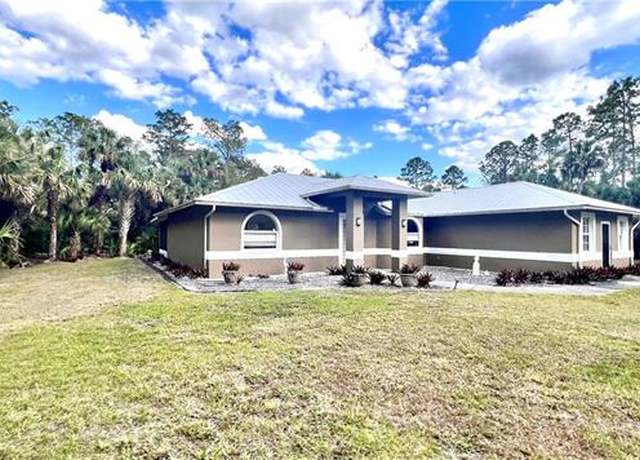 Property at 720 1st St NW, Naples, FL 34120, 3 beds, 2 baths