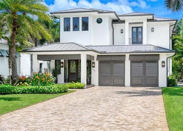 Property at 565 Fairway Ter, Naples, FL 34103, 4 beds, 5 baths