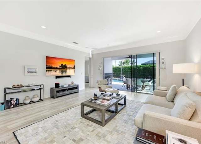 Property at 3565 Beaufort Ct, Naples, FL 34119, 3 beds, 2 baths