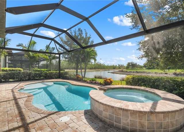Property at 8834 Vaccaro Ct, Naples, FL 34119, 2 beds, 2.5 baths