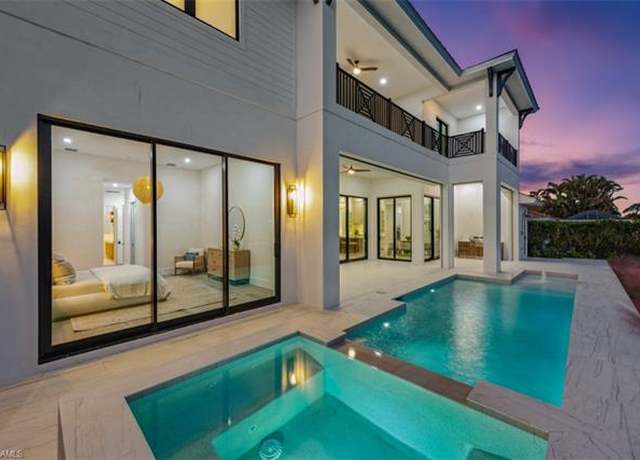 Property at 453 Parkhouse Ct, Marco Island, FL 34145, 4 beds, 5 baths