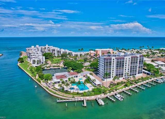 Property at 2400 Gulf Shore Blvd N #603, Naples, FL 34103, 2 beds, 2 baths