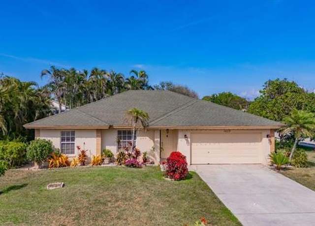 Property at 1429 Kelp Ln, Naples, FL 34105, 3 beds, 2 baths