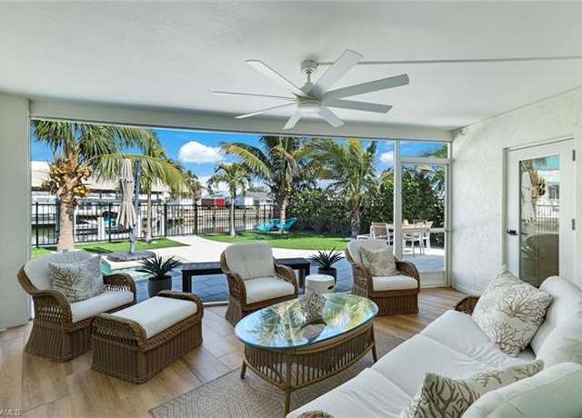 Property at 139 Trinidad St, Naples, FL 34113, 3 beds, 2 baths