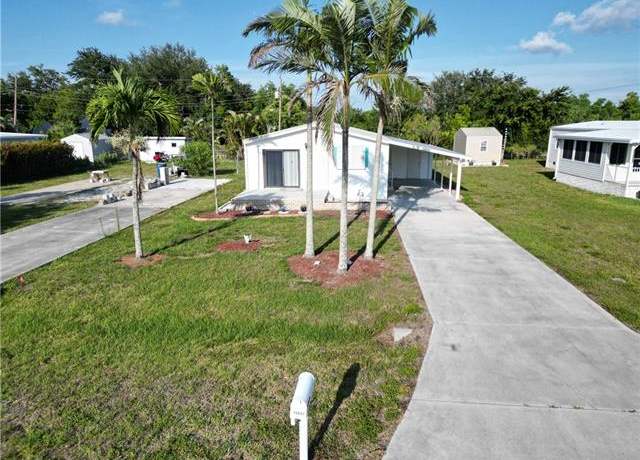 Property at 16091 Siesta Dr, Fort Myers, FL 33908, 2 beds, 2 baths