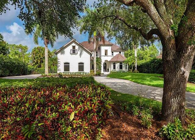 Property at 9129 The Ln, Naples, FL 34109, 4 beds, 3.5 baths