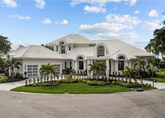 Property at 4306 Sanctuary Way, Bonita Springs, FL 34134, 3 beds, 4.5 baths