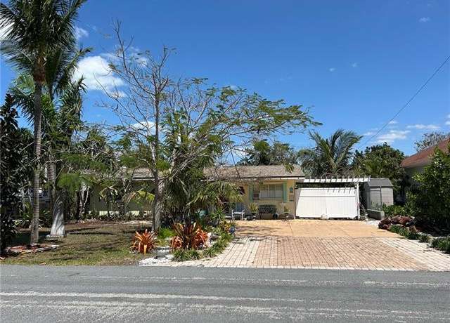 Property at 356 3rd Ave, Marco Island, FL 34145, 4 beds, 2 baths