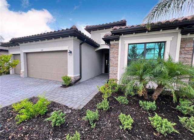 Property at 1388 Birdie Dr, Naples, FL 34120, 4 beds, 2 baths