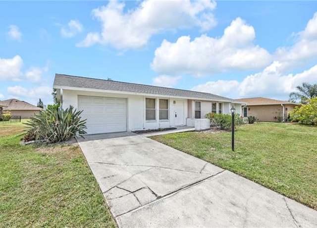 Property at 140 Blue Ridge Dr, Naples, FL 34112, 3 beds, 2 baths