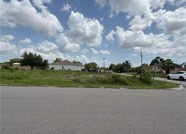 Property at 17 W 9th St, Lehigh Acres, FL 33972