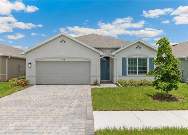 Property at 1016 Garnet Ave, Lehigh Acres, FL 33974, 4 beds, 2 baths