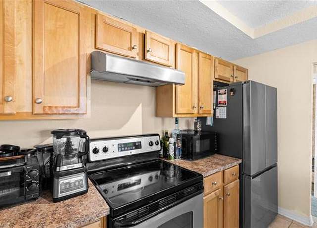 Property at 3322 N Key Dr #1, North Fort Myers, FL 33903, 1 bed, 1 bath