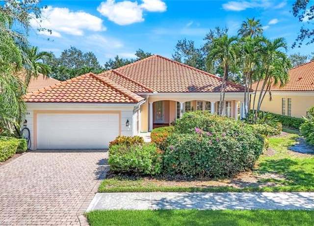 Property at 5129 Inagua Way, Naples, FL 34119, 4 beds, 3.5 baths