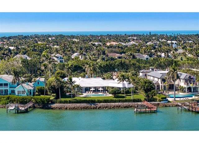 Property at 1241 Galleon Dr, Naples, FL 34102, 6 beds, 7.5 baths