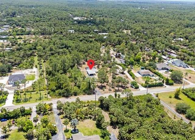 Property at 2820 White Blvd, Naples, FL 34117, 3 beds, 2 baths