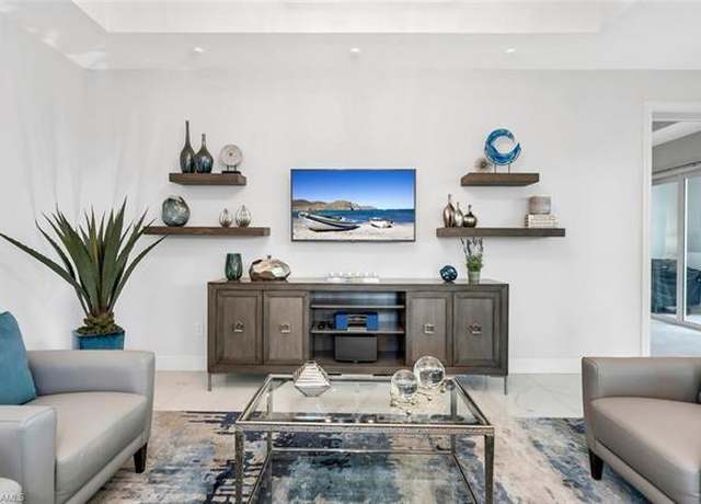 Property at 605 El Camino Real #102, Naples, FL 34119, 2 beds, 2 baths