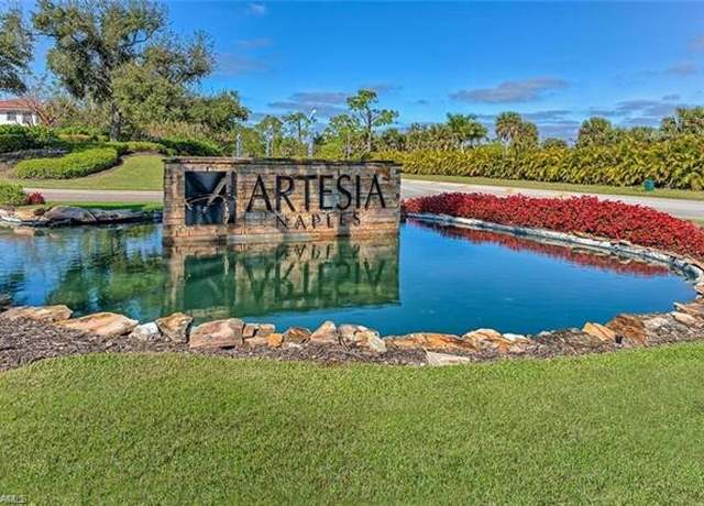 Property at 1160 Santorini Pl #13, Naples, FL 34113, 3 beds, 2.5 baths