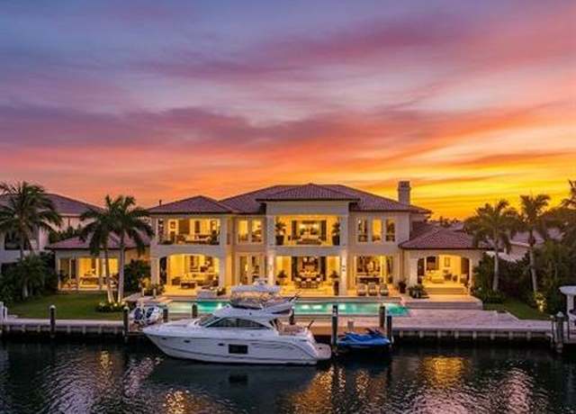 Property at 350 Bow Line Bnd, Naples, FL 34103, 6 beds, 4.5 baths