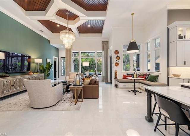 Property at 7473 Martinique Ter, Naples, FL 34113, 3 beds, 3.5 baths