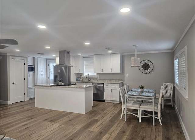 Property at 626 Forest Palm Ct, North Fort Myers, FL 33917, 2 beds, 2 baths