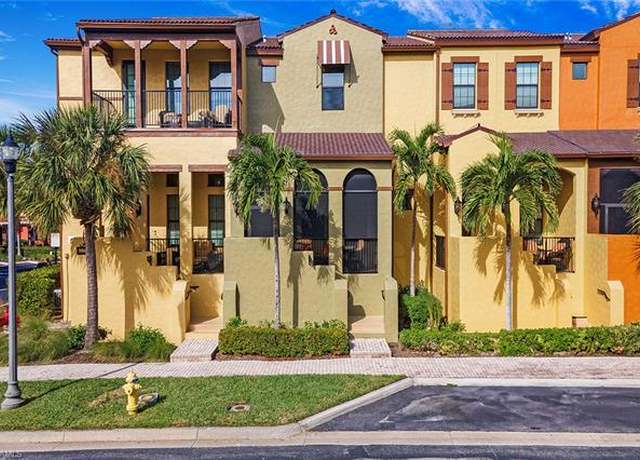 Property at 9065 Albion Ln N #4909, Naples, FL 34113, 2 beds, 2.5 baths