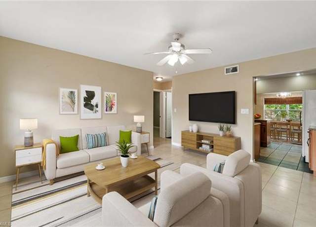 Property at 853 95th Ave N, Naples, FL 34108, 2 beds, 2 baths