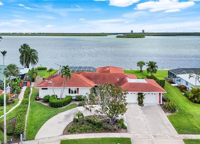 Property at 1268 Laurel Ct, Marco Island, FL 34145, 3 beds, 3 baths