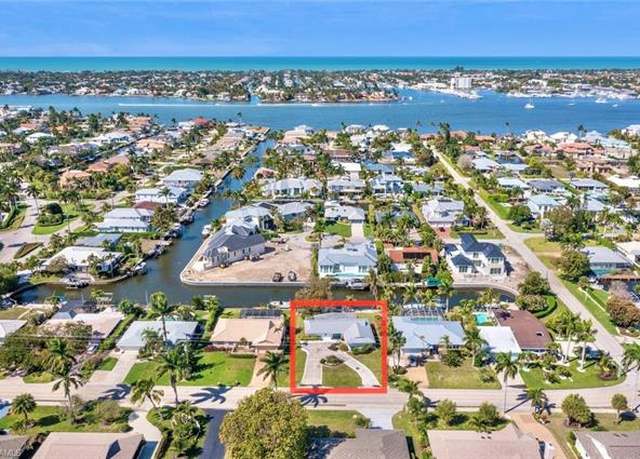 Property at 1696 Sandpiper St, Naples, FL 34102, 2 beds, 2 baths