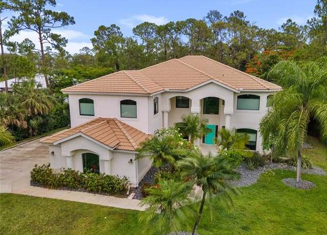 Property at 4221 5th Ave NW, Naples, FL 34119, 5 beds, 4 baths