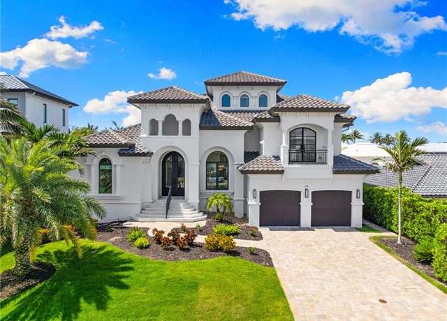 Property at 279 Heron Ave, Naples, FL 34108, 4 beds, 5 baths