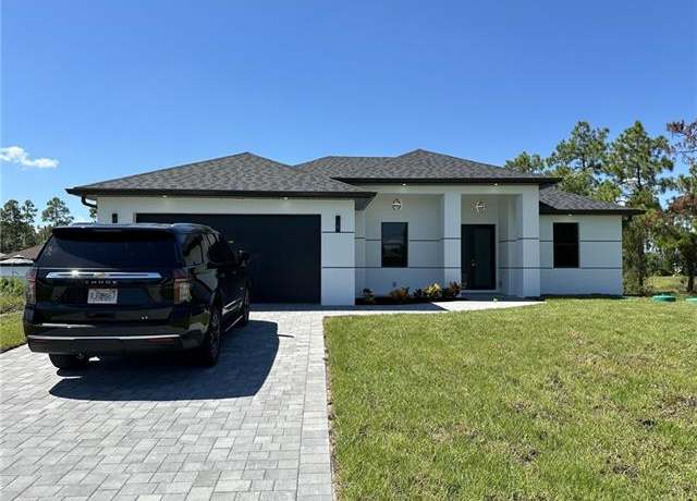 Property at 2504 23rd St W, Lehigh Acres, FL 33971, 4 beds, 1.5 baths